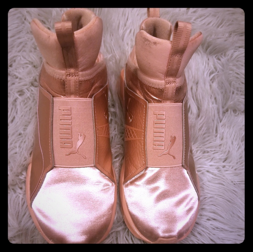 Puma Tennis Shoes